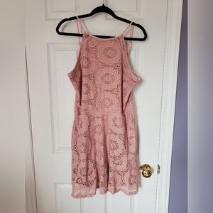 Macy's dusty pink dress with knit pattern and spaghetti straps, pockets